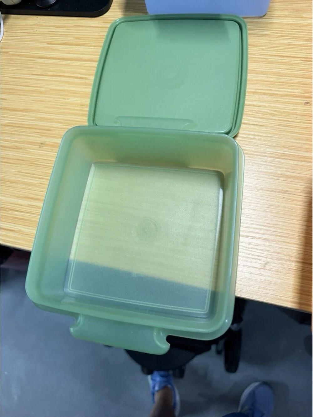 VTG Tupperware 4 Lunch Containers & Lids Storage Green Pink Blue Orange *